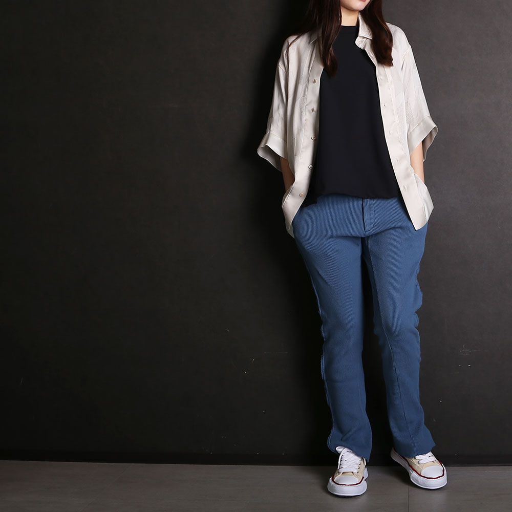 【TAAKK】【VICTIM】【FACETASM】【Maison MIHARA YASUHIRO】コーディネート(女性モデル166cm)