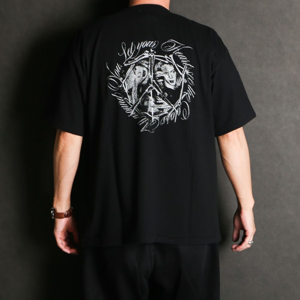 “SWEET SMILE” Tee T/C - BLACK / グラフィック Tシャツ / G16TS096
