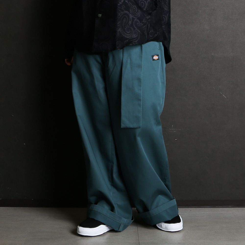superNova. / FACETASM / VICTIM (女性モデル163cm)