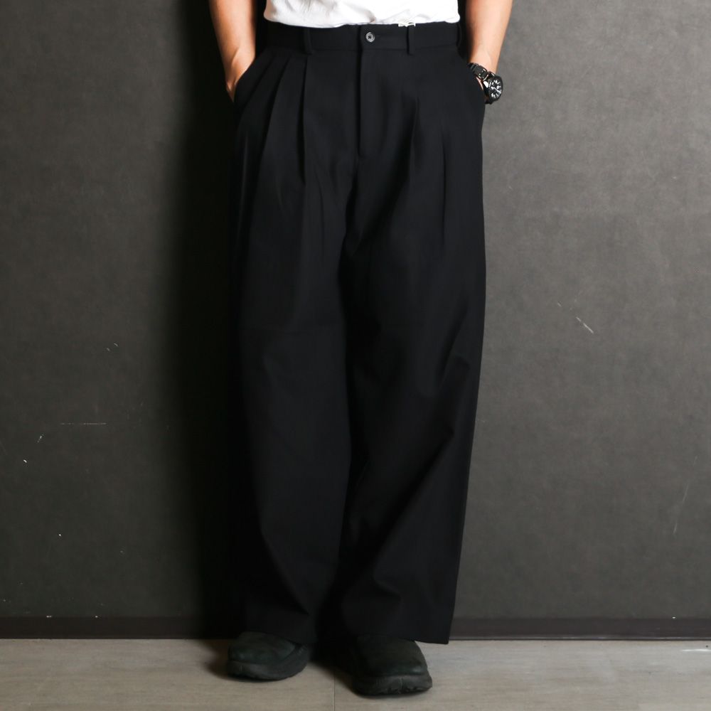 TRIPLE PLEATED WIDE TROUSERS - BLACK / オーガニックコットン サバイバルクロス - トリプルプリーテッドイージートラウザーズ / A26A93PT03C