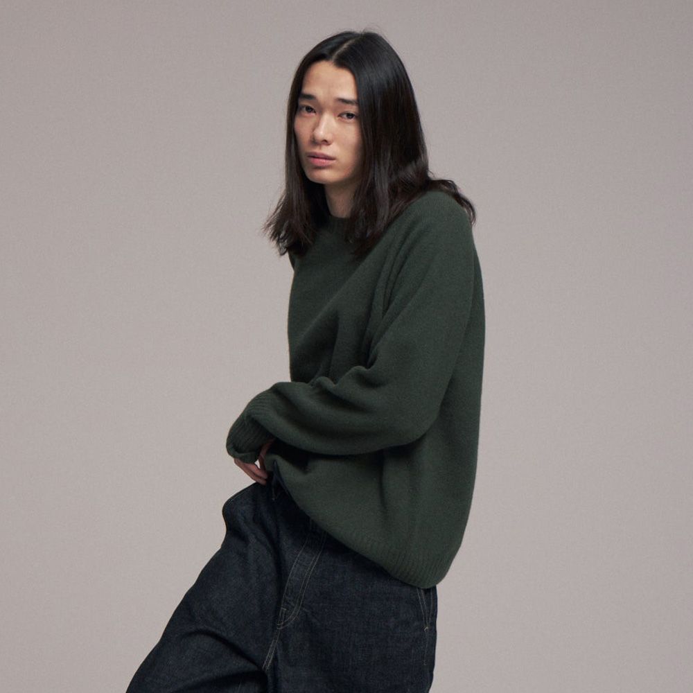 Wholegarment knit sweater - Wool & cashmere & silk - Olive / ホールガーメント クルーネックセーター - ウール & カシミヤ & シルク / SNKN-001B