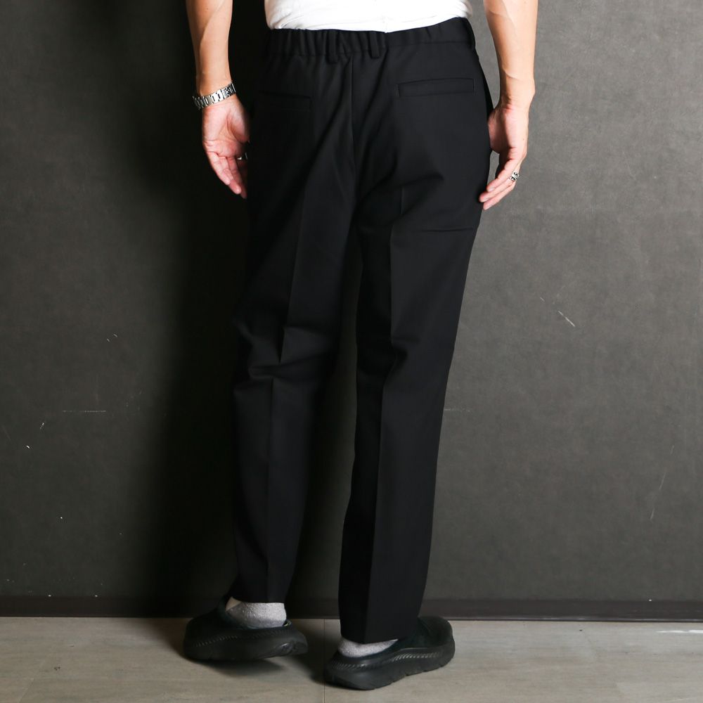 FLAT TAPERED TROUSERS - BLACK / オーガニックコットン サバイバルクロス - フラットテーパードイージートラウザーズ / A26A93PT01C