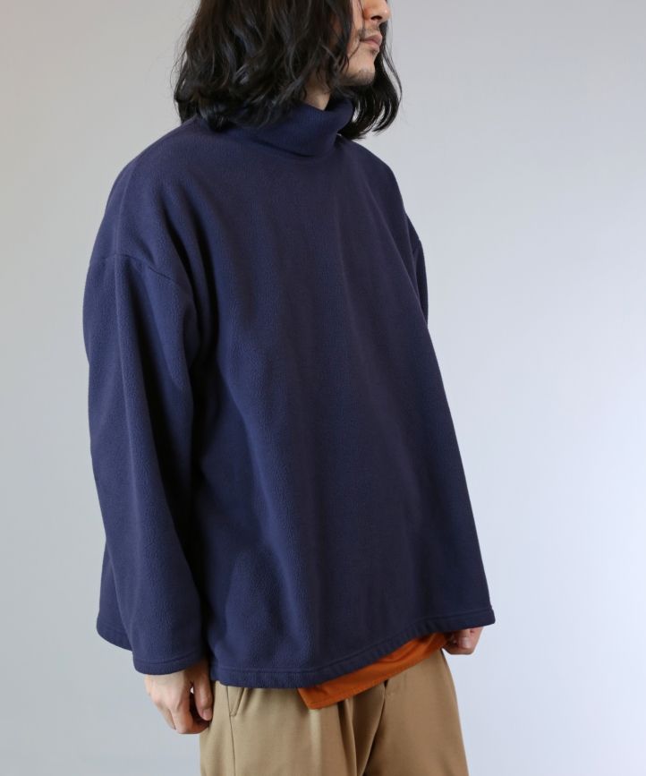FLEECE HI NECK SIDE VENTS CS / マイクロフリース サイドベンツ カットソー / 180204