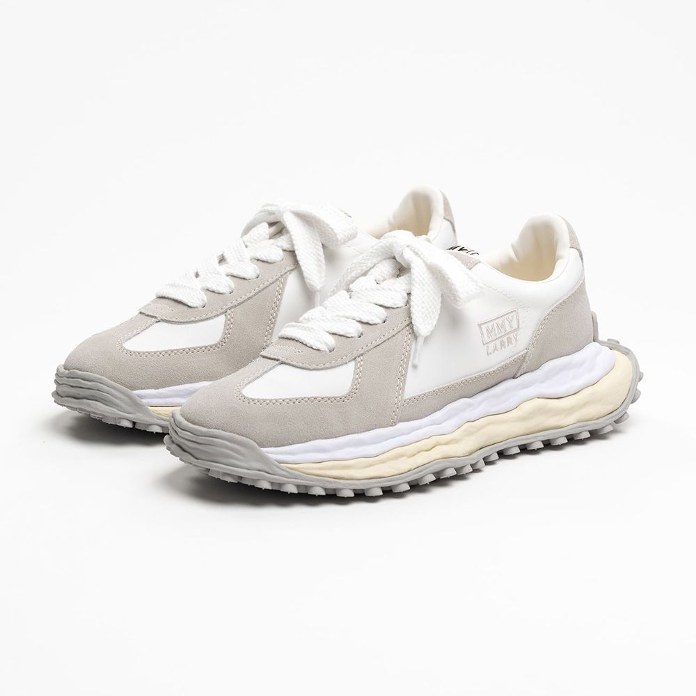 "LARRY"(ラリー) original sole Mix Material Low-top Sneaker - WHITE / A14FW703