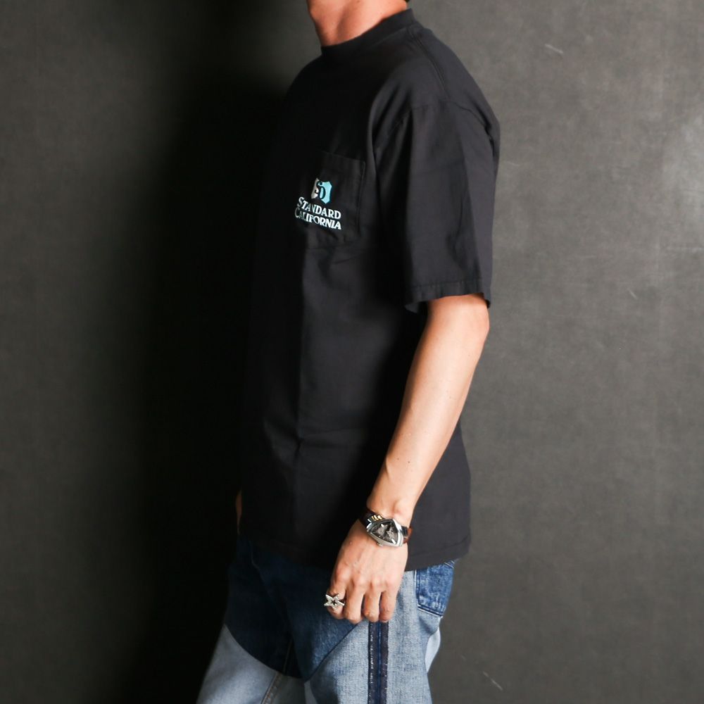 SD Heavyweight Shield Logo Pocket T - Black / Tシャツ / TSOAF100