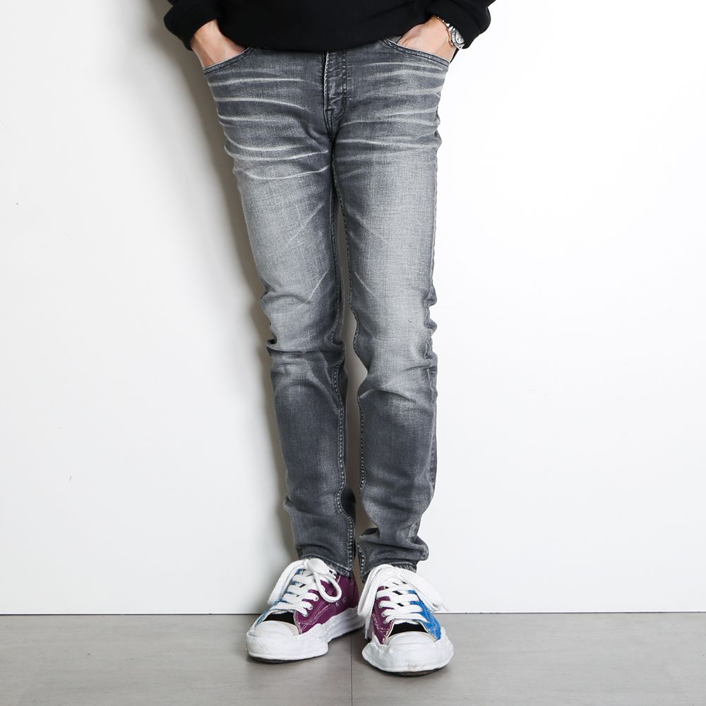 HYBRID-STRETCH DENIM 5P SLIM-FIT TAPERED / デニムパンツ / TPT-S2206