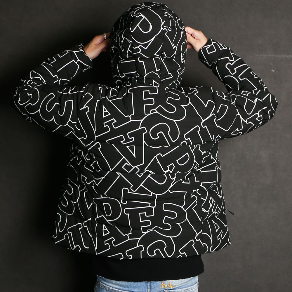 LETTERING DOWN JACKET / ダイアゴナルロゴ ダウンジャケット / USO-21042