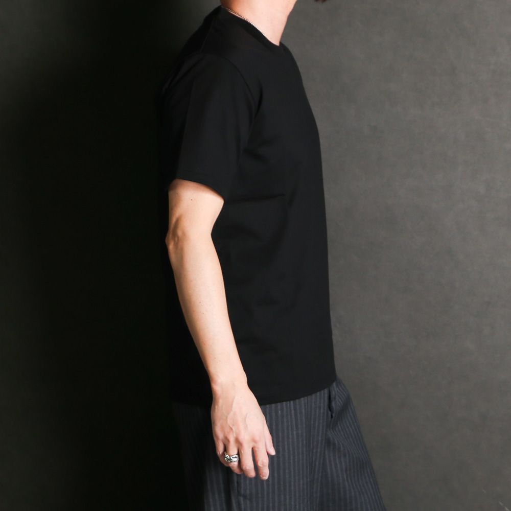 REGULAR FIT Tee - BLACK / オーガニックGIZA 80/3 天竺 サバイバルクロス® - レギュラーフィットTee / A26A19CS04B
