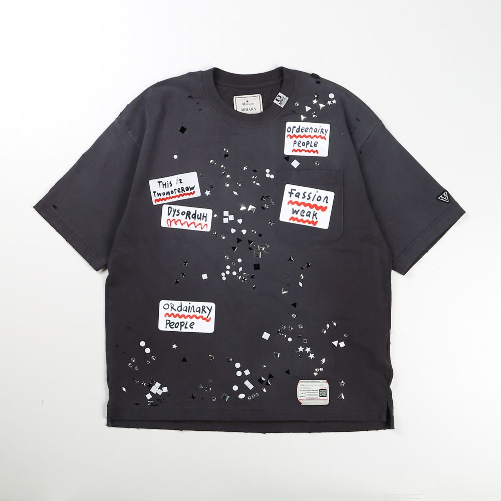 Embellished Sticker Tee - BLACK / エンブリッシュド ステッカー Tシャツ / A16TS592