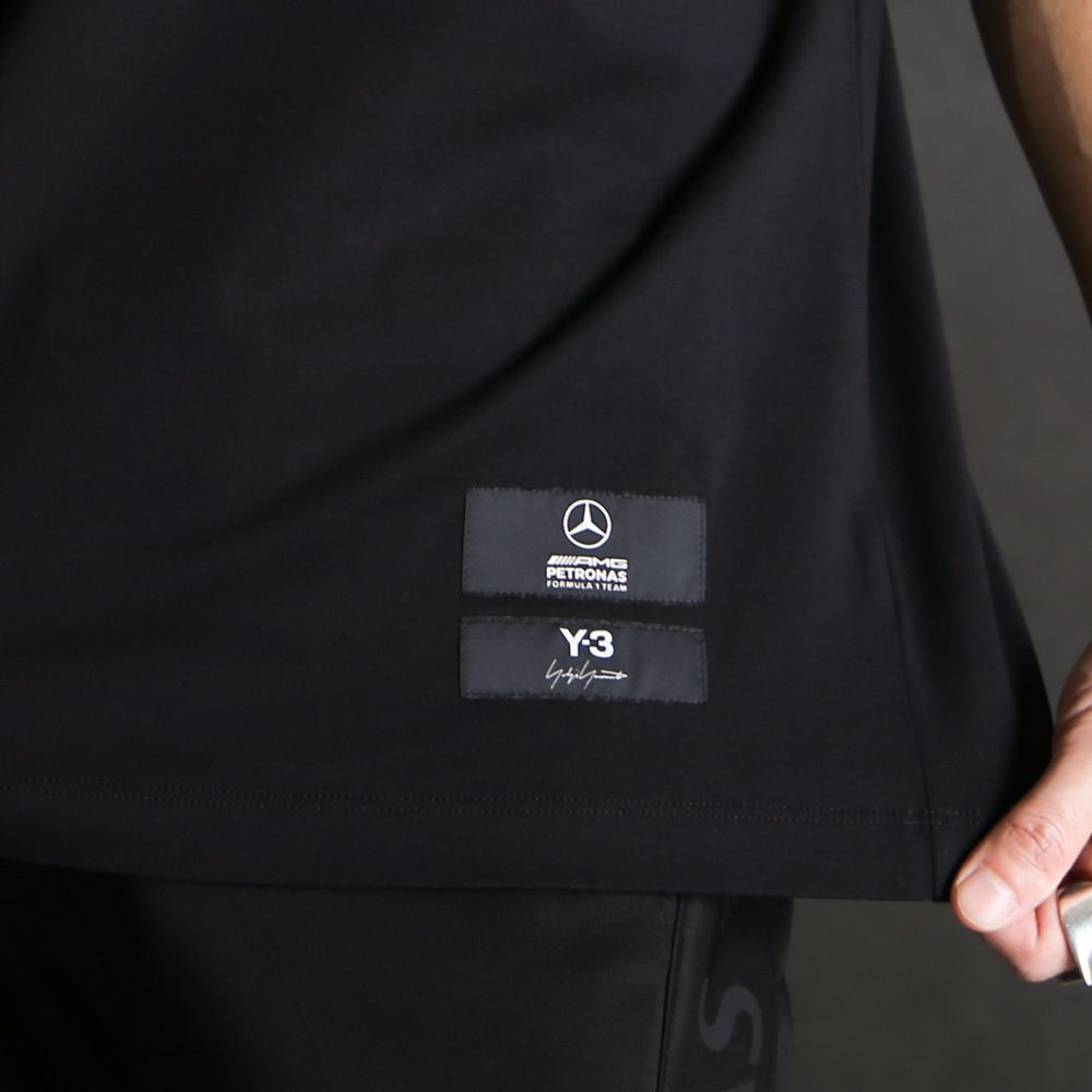 MERCEDES-AMG PETRONAS FORMULA 1 TEAM LOGO STACK SHORT SLEEVE TEE / Tシャツ / KR2373