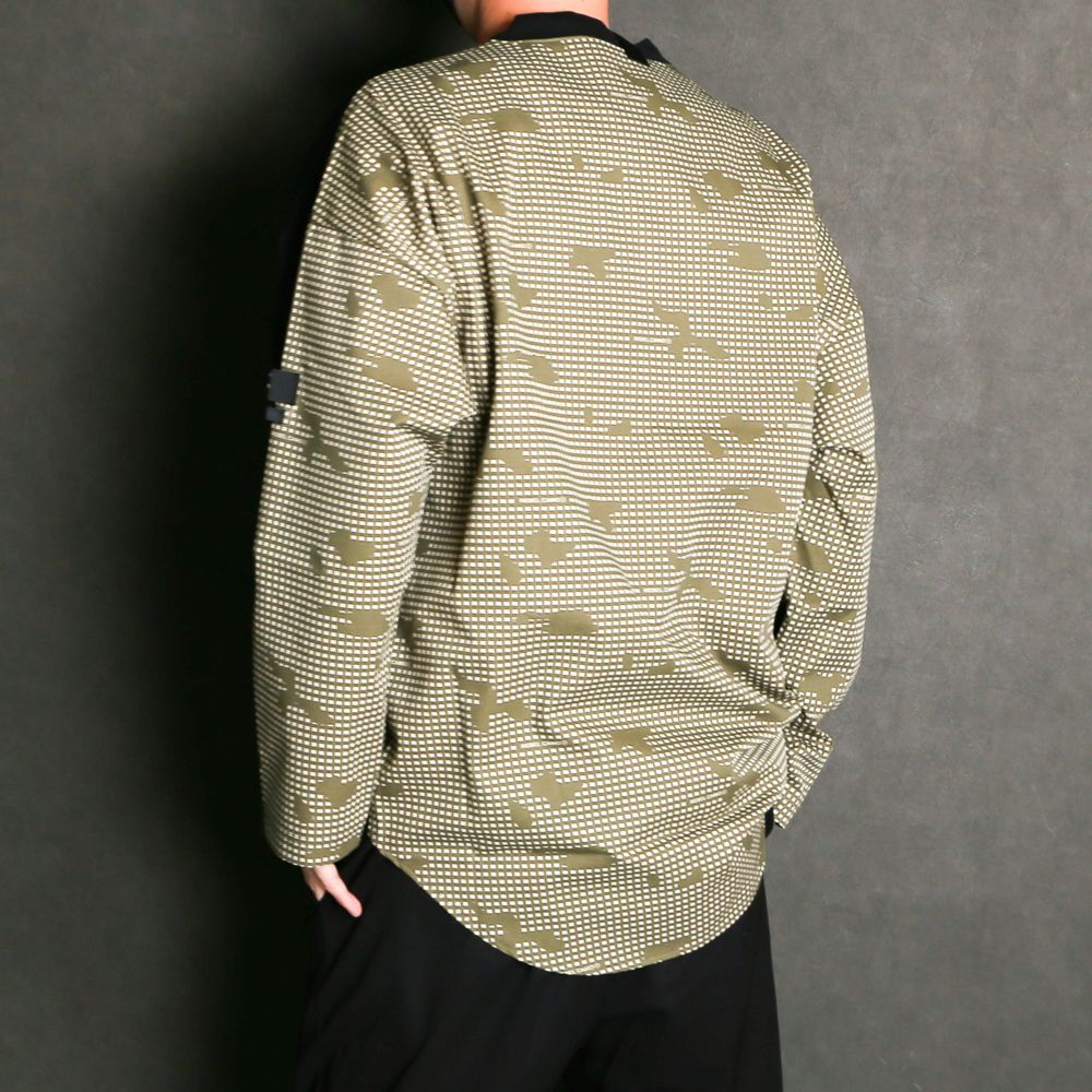 LONG SLEEVE T-SHIRT / REBEL FABRIC by UNDERCOVER / 2212-CS13-018 peg