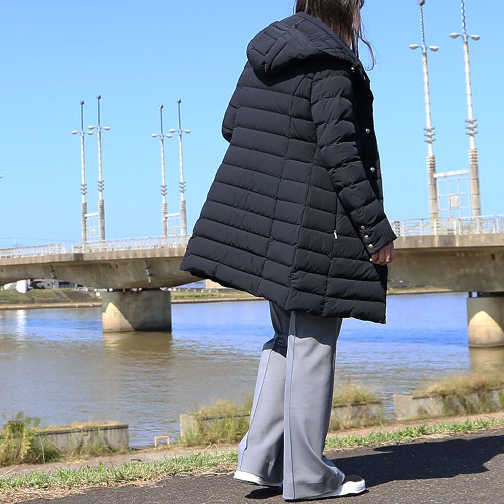 CAPE HORN×TAAKK×Maison MIHARA YASUHIRO コーディネート(女性モデル167cm)