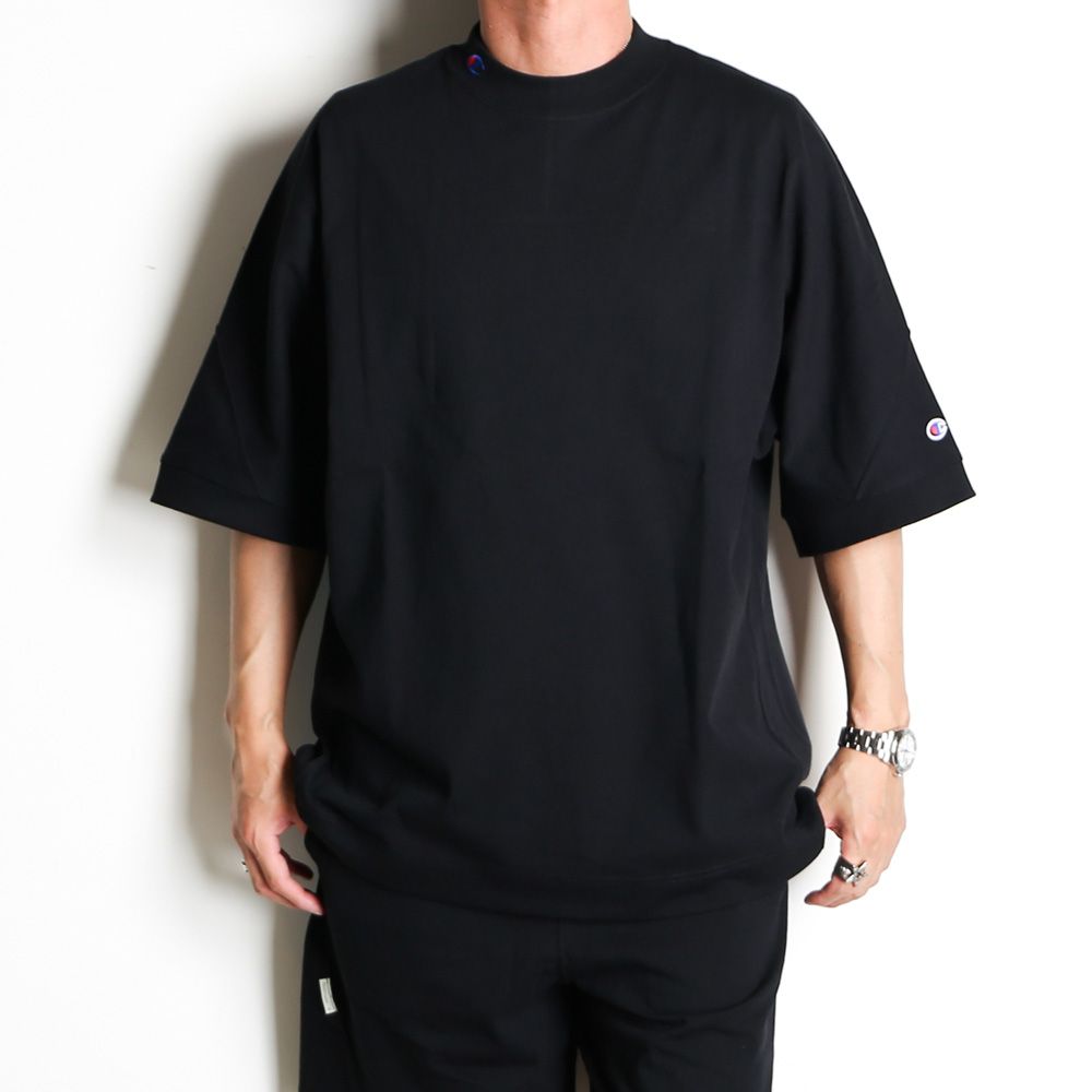 × Champion / CREWNECK T-SHIRT / C8-Z345