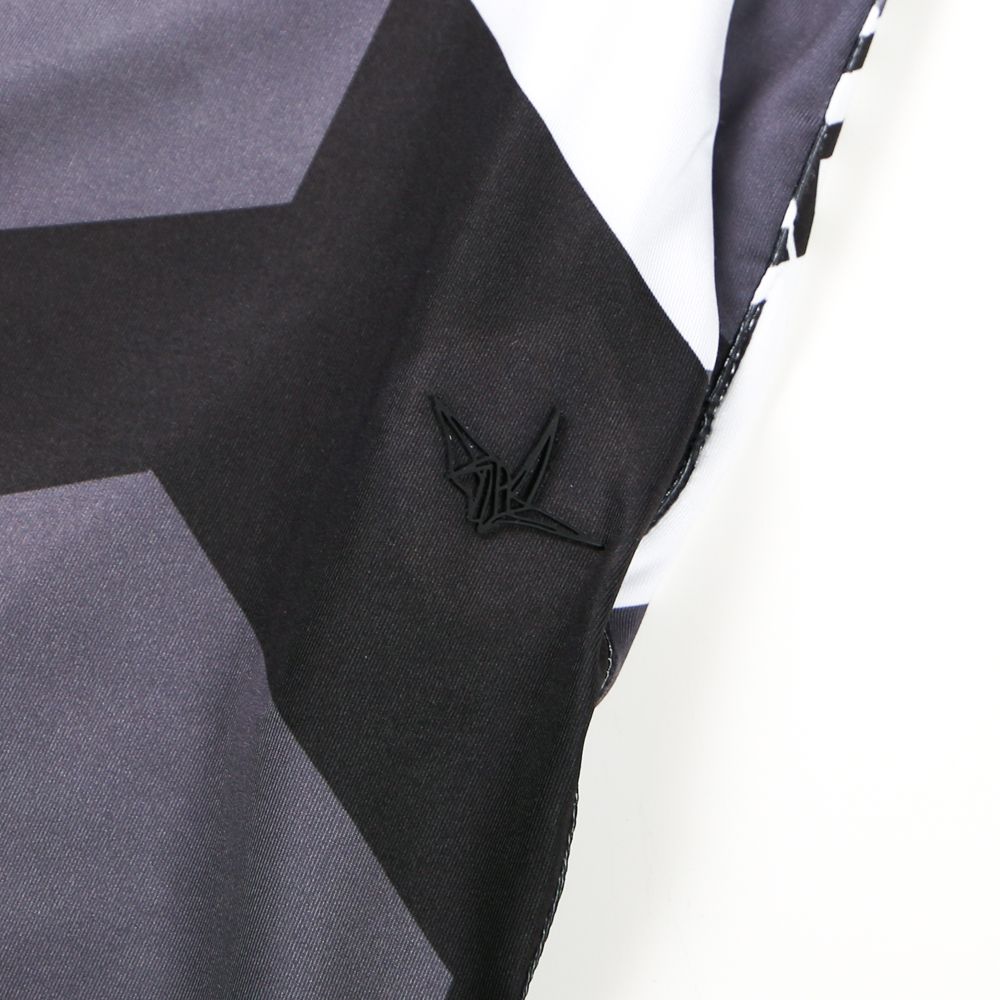 GEOMETRIC RASH GUARD SHORTS / 幾何学柄 ロゴ ラッシュガード ショートパンツ / USB-22046