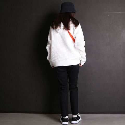 【1PIU1UGUALE3 RELAX】【RESOUND CLOTHING】【Y-3】【Calvin Klein Jeans】【Maison MIHARA YASUHIRO】(女性モデル166cm)