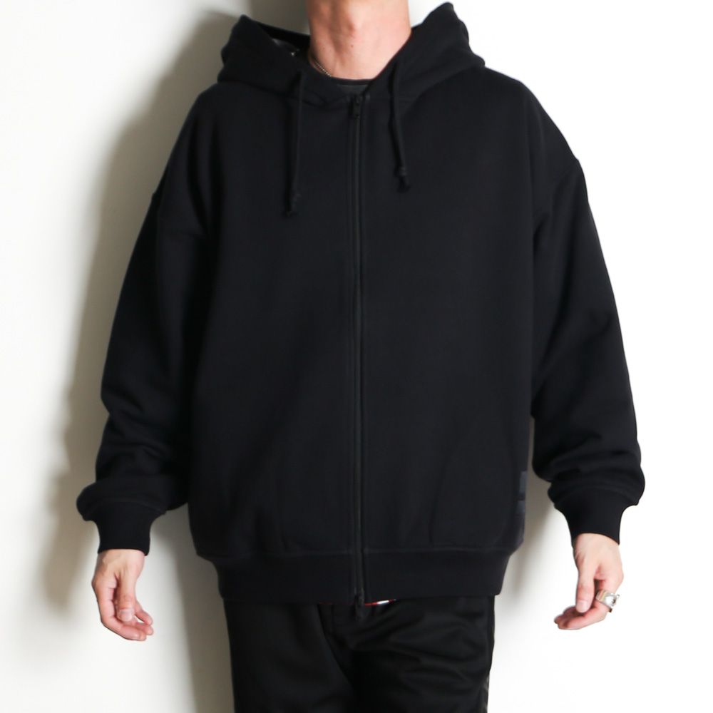 U F1 ZIP HOODIE - BLACK / ジップアップ パーカー / KR2242