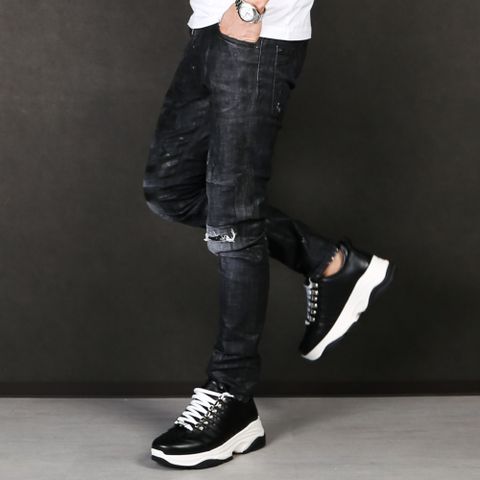 DSQUARED2