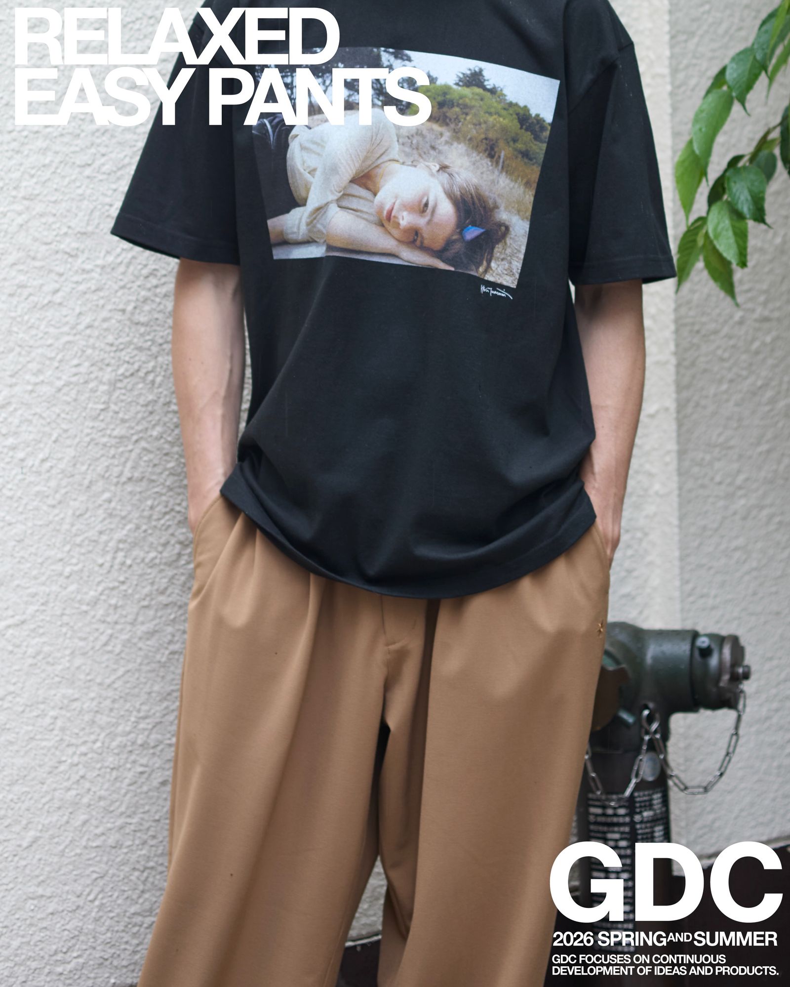 【Bjork by Kevin Cummins×GDC】 Color Tee - BLACK / Tシャツ / GD0583