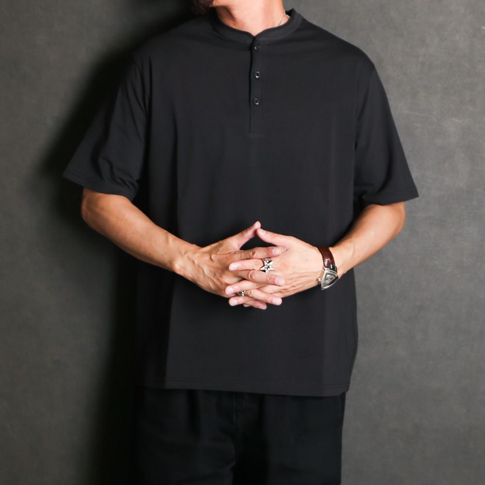 HENLEY NECK TEE - BLACK / 30/1オーガニックコットン空紡天竺 - ヘンリーネックTee / M26B14CS01B