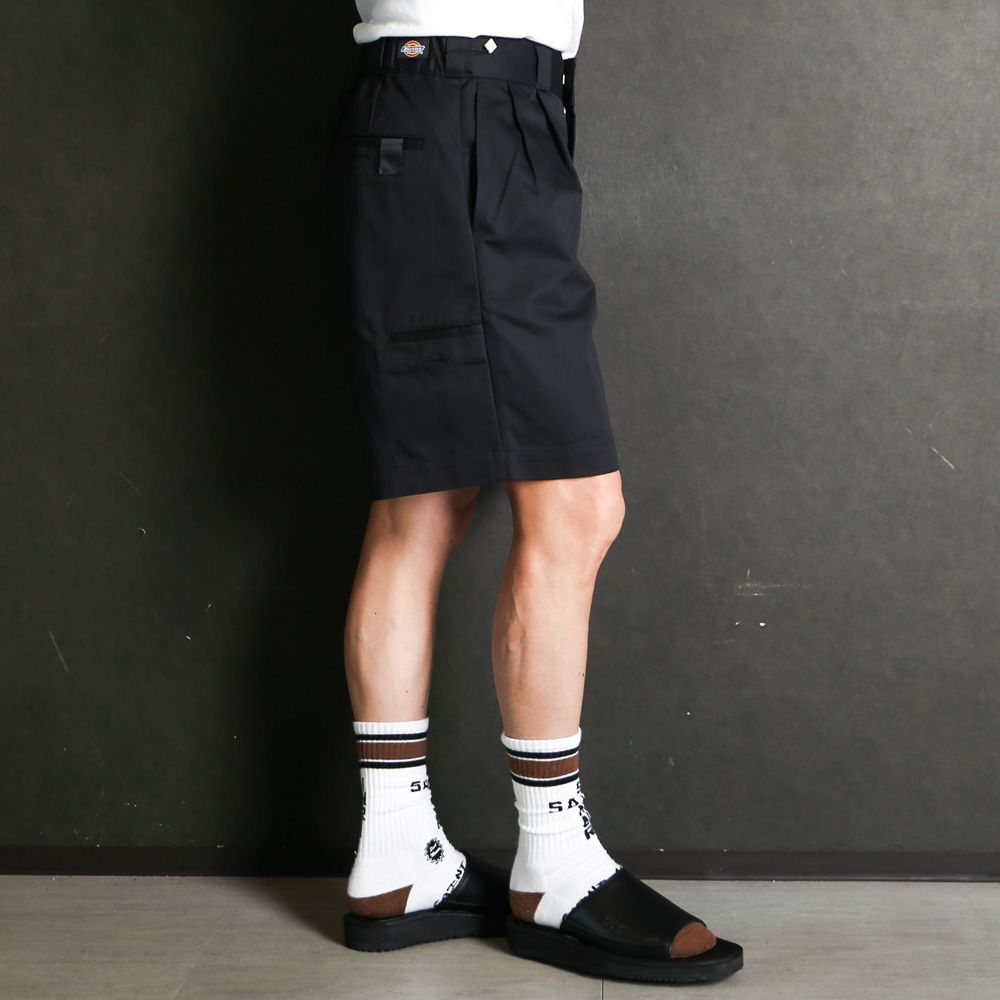 × DICKIES / 2TUCK HALF PANTS - BLACK / 2261-CP41-029