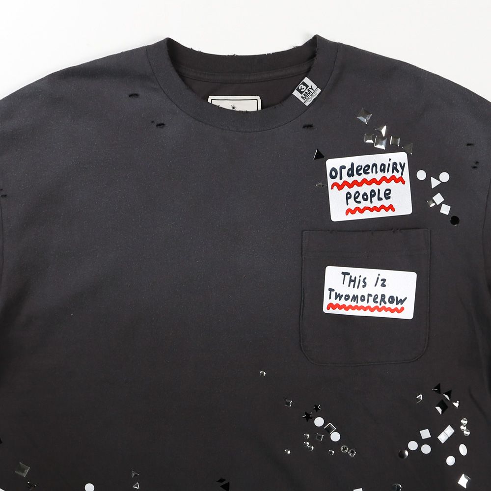 Embellished Sticker Long Sleeves Tee - BLACK / エンブリッシュド ステッカー ロングスリーブTシャツ / A16LT591
