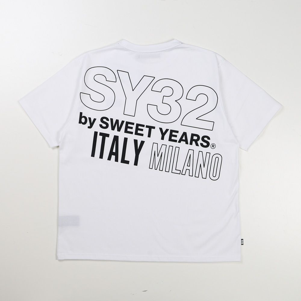 SY32 by SWEET YEARS - BACK SLASH BIG LOGO TEE - WHITE × BLACK 