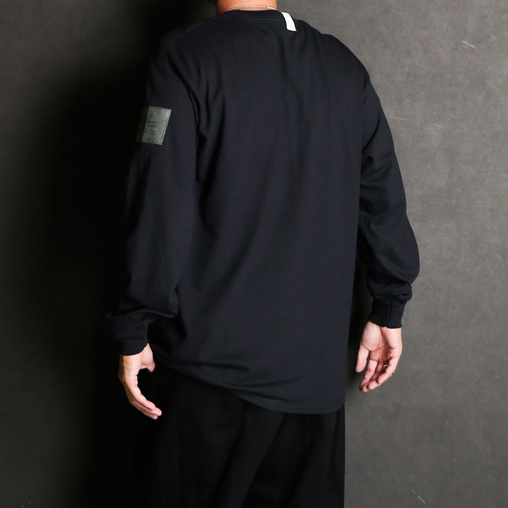 LONG SLEEVE T-SHIRT / 9232-CS82 pieces