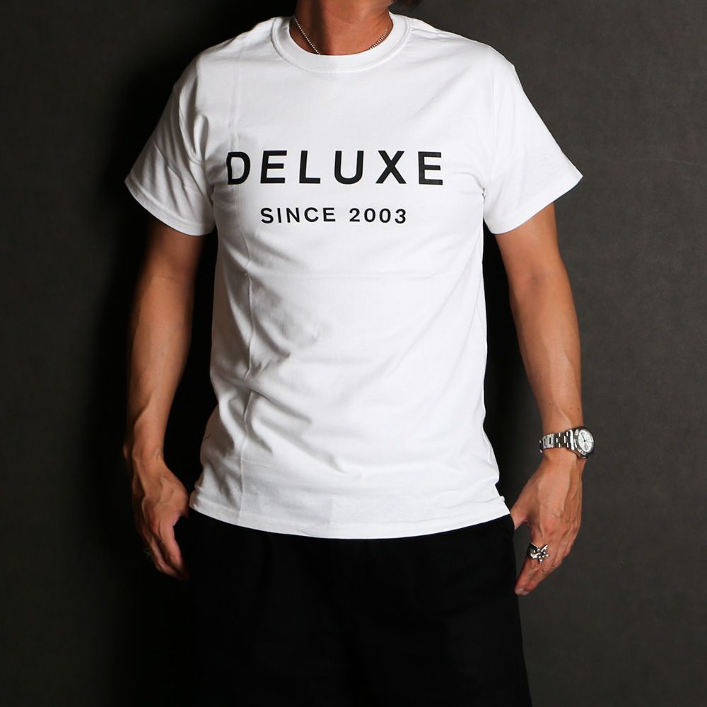 DELUXE - DELUXE LOGO TEE - WHITE / 24SD2639 | chemical