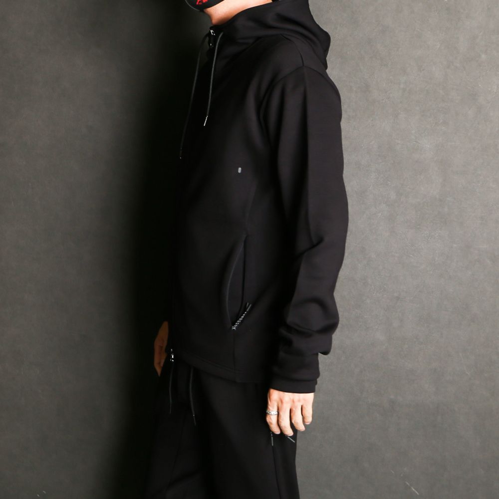 TECH BACK LOGO HOODIE / テックフーディー / USO-22085