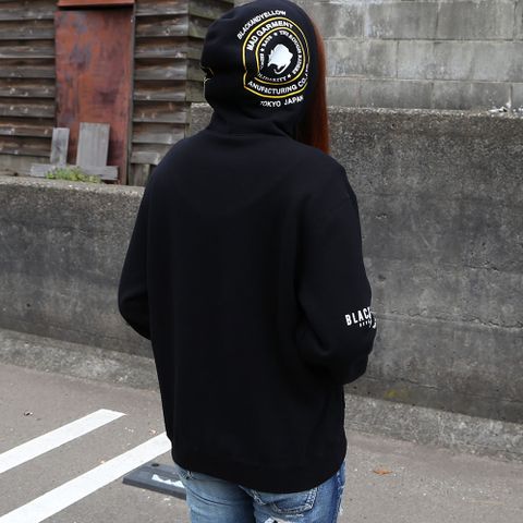 RATS×TMT(女性モデル173cm)