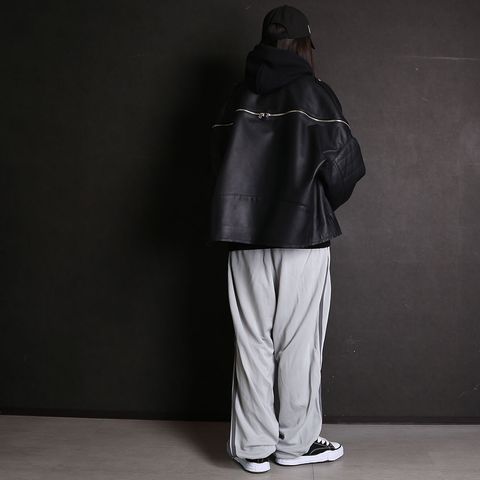 【FACETASM】【Maison MIHARA YASUHIRO】コーディネート(女性モデル167cm)
