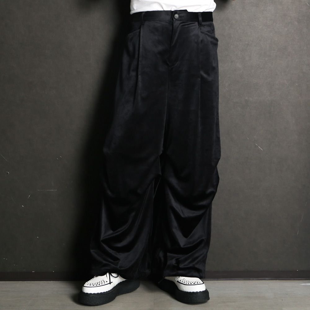 "Velvet" Draped Velvet Tuck Pants - Black / ベルベット タックパンツ / TA26AW-PT066