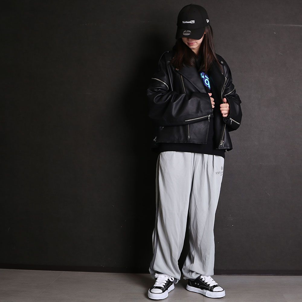 【FACETASM】【Maison MIHARA YASUHIRO】コーディネート(女性モデル167cm)