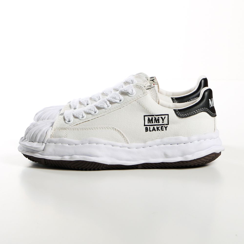 Maison MIHARA YASUHIRO - BLAKEY original stc sole canvas lowcut sneaker -  WHITE / A08FW735 | chemical conbination