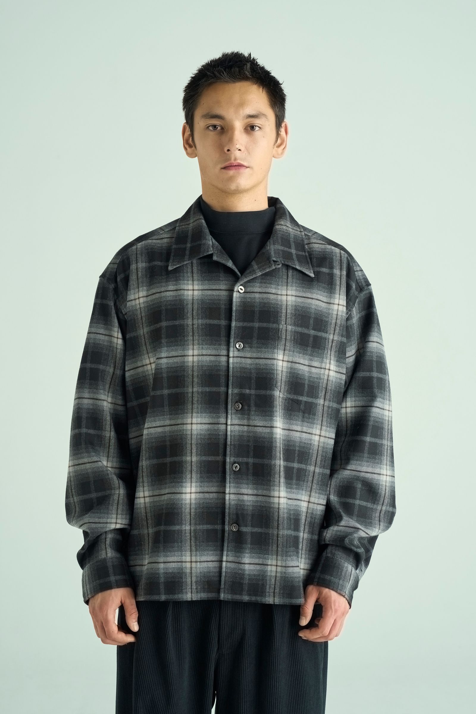 VICTIM - OPEN COLLAR CHECK SHIRT - BLACK / オンブレー