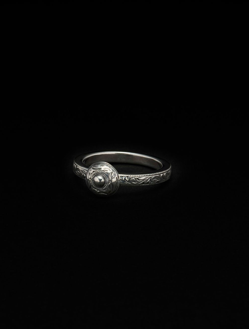 Engraved Tiny Rivet Ring / リング / RX-729-1