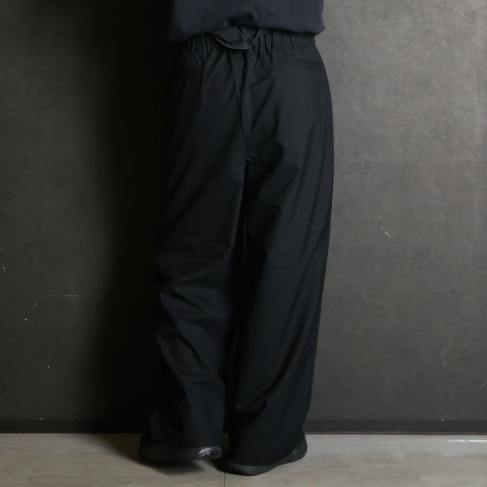 WIDE CYLINDER FIT EASY PANTS - CHANBRAY BLACK / 2/72 ウールトロピカルワッシャー - ワイドシリンダーフィット イージーパンツ / M26A11PT01C