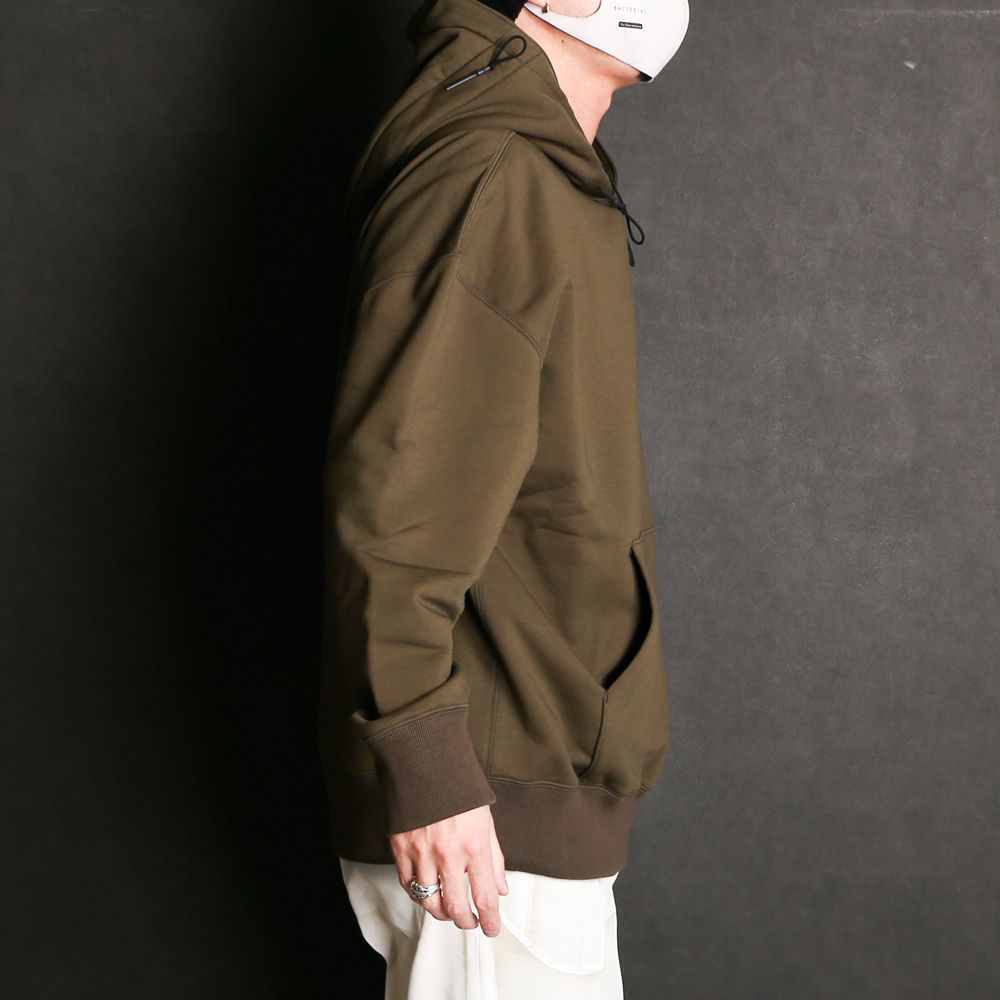HOODED SWEAT SHIRT / 9211-CS03-023 pieces
