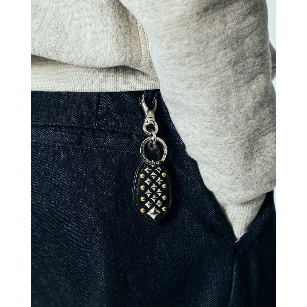 STUDS LEATHER RUGGED KEY RING / スタッズ レザー キーリング / CL-25AW011LE
