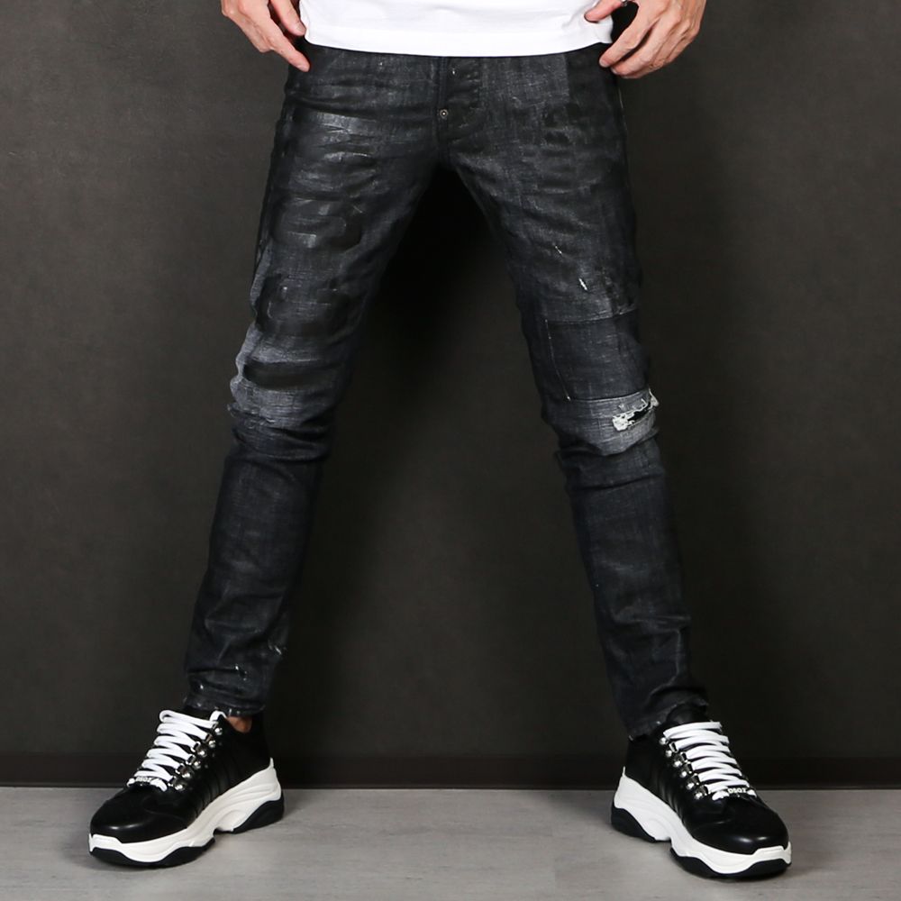 DSQUARED2