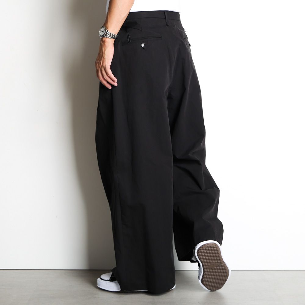 Iroquois - HIGH COUNT RUBBER CLOTH WIDE CHINOS / 2タック