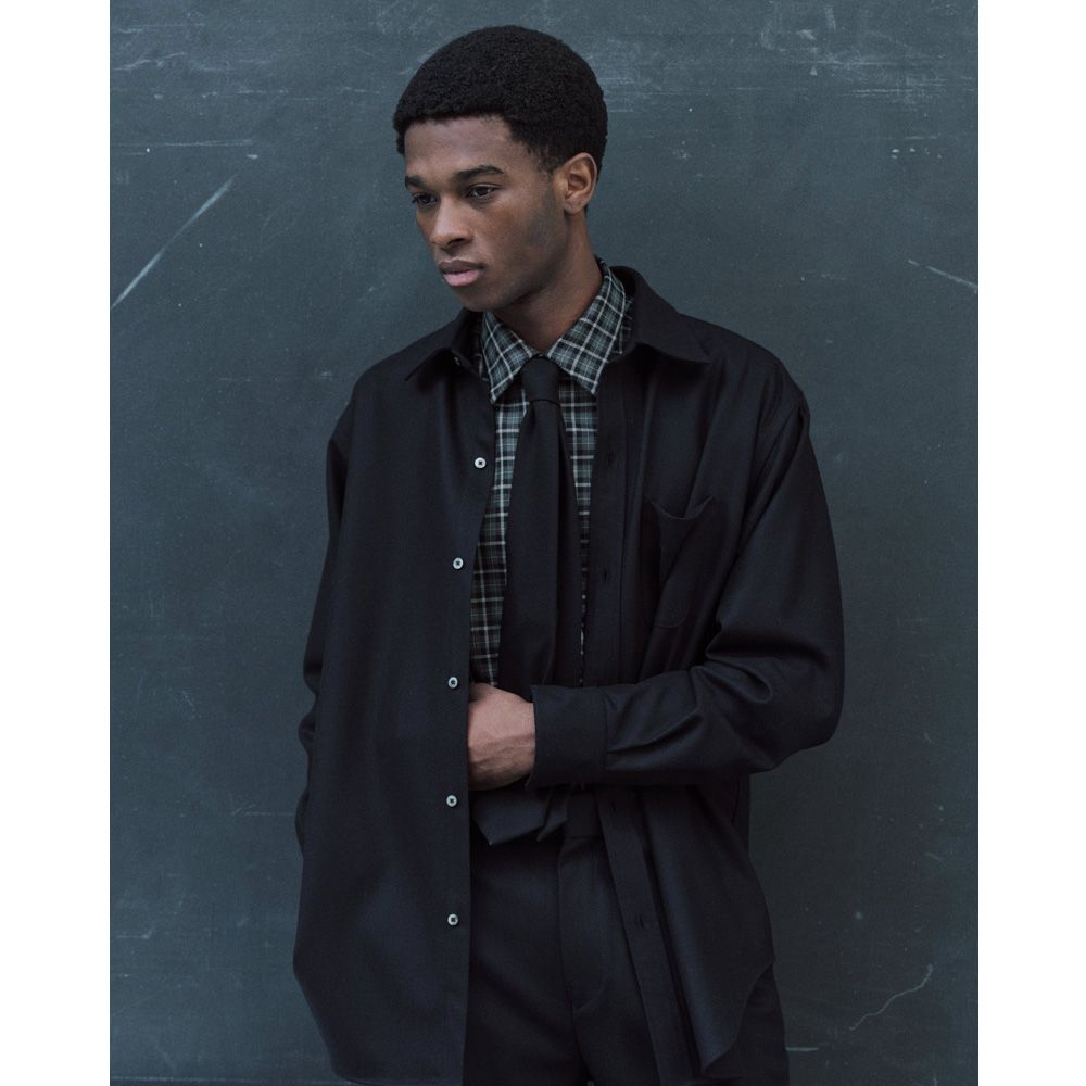 Regular Fit Dress Shirt - Black / 2/2/96 四⼦撚りフラノ - レギュラーフィットドレスシャツ / A26C18SH01C