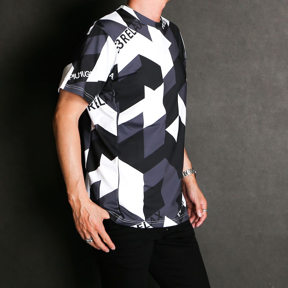 GEOMETRIC RASH GUARD CREW T-SHIRTS / 幾何学柄 ロゴ ラッシュガード Tシャツ  / UST-22009