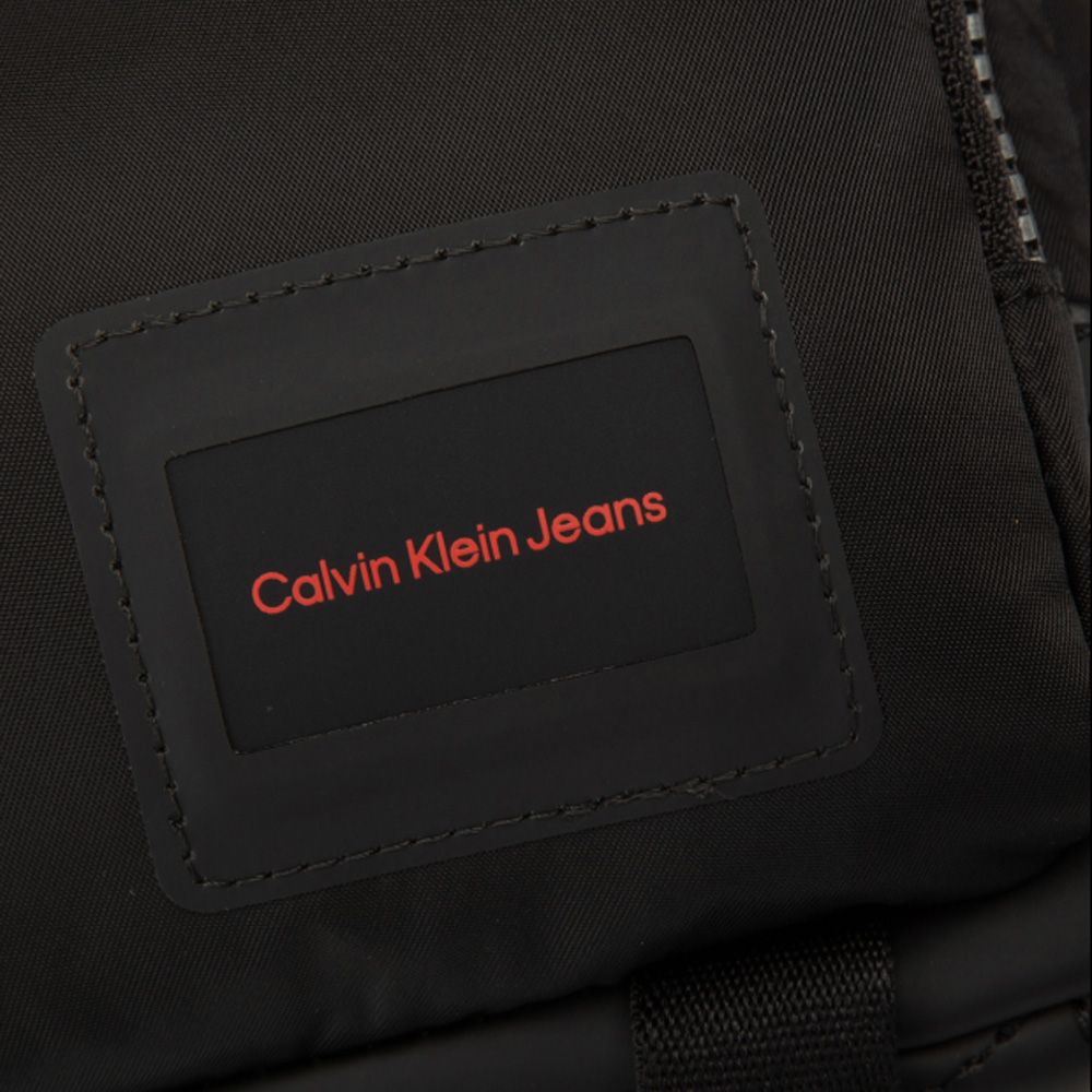 Calvin Klein Jeans TAPED CAMERA BAG 21