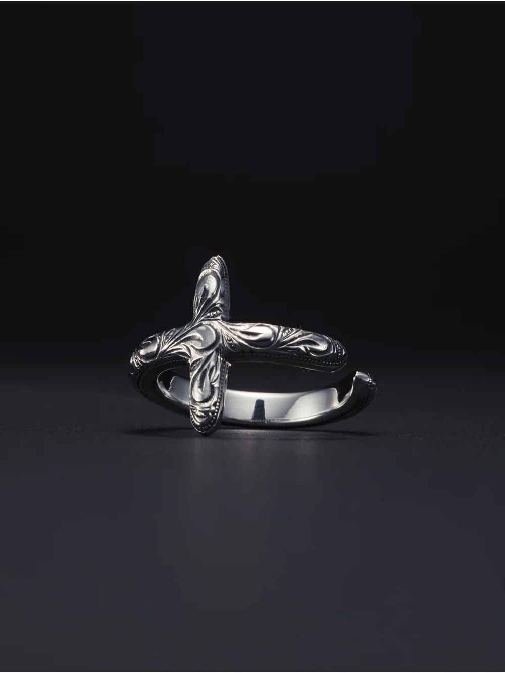 ANTIDOTE BUYERS CLUB　リング
アンチドートバイヤーズクラブ ANTIDOTE BUYERS CLUB 「Engraved Spade Ring」 SILVER950 製 リング