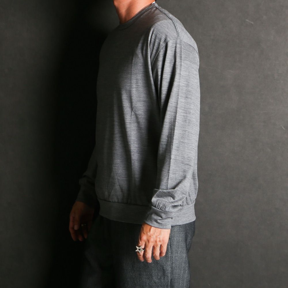 CREW NECK - TOP GRAY / ウォッシャブルウール天竺 - クルーネック / M25C21CS02C
