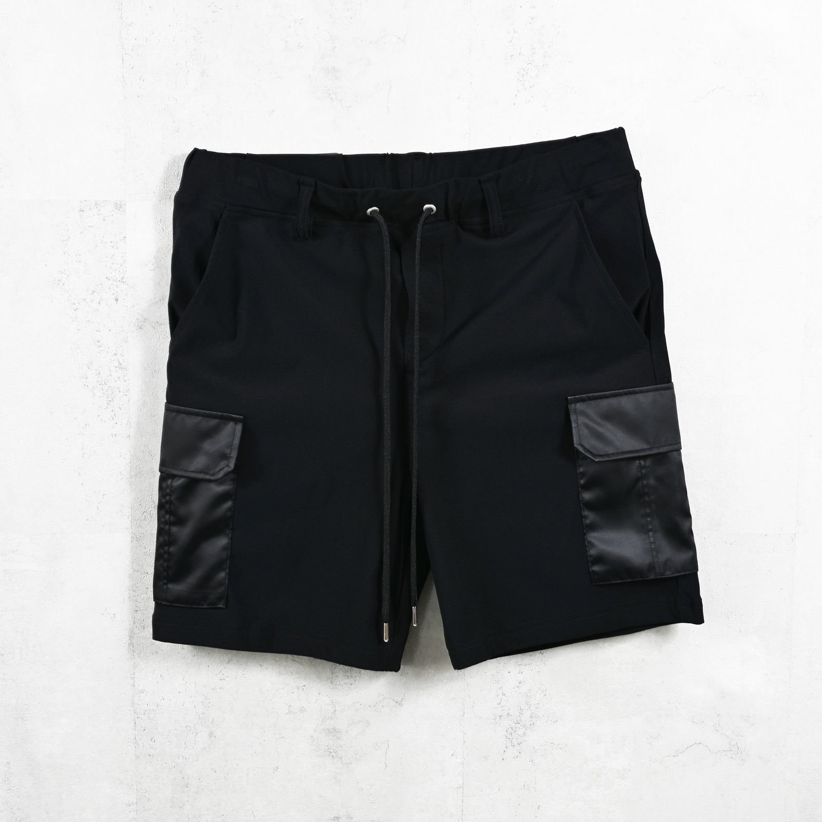 DARRELL CARGO SHORTS - BLACK / カーゴ ショートパンツ / RC40-HP-005