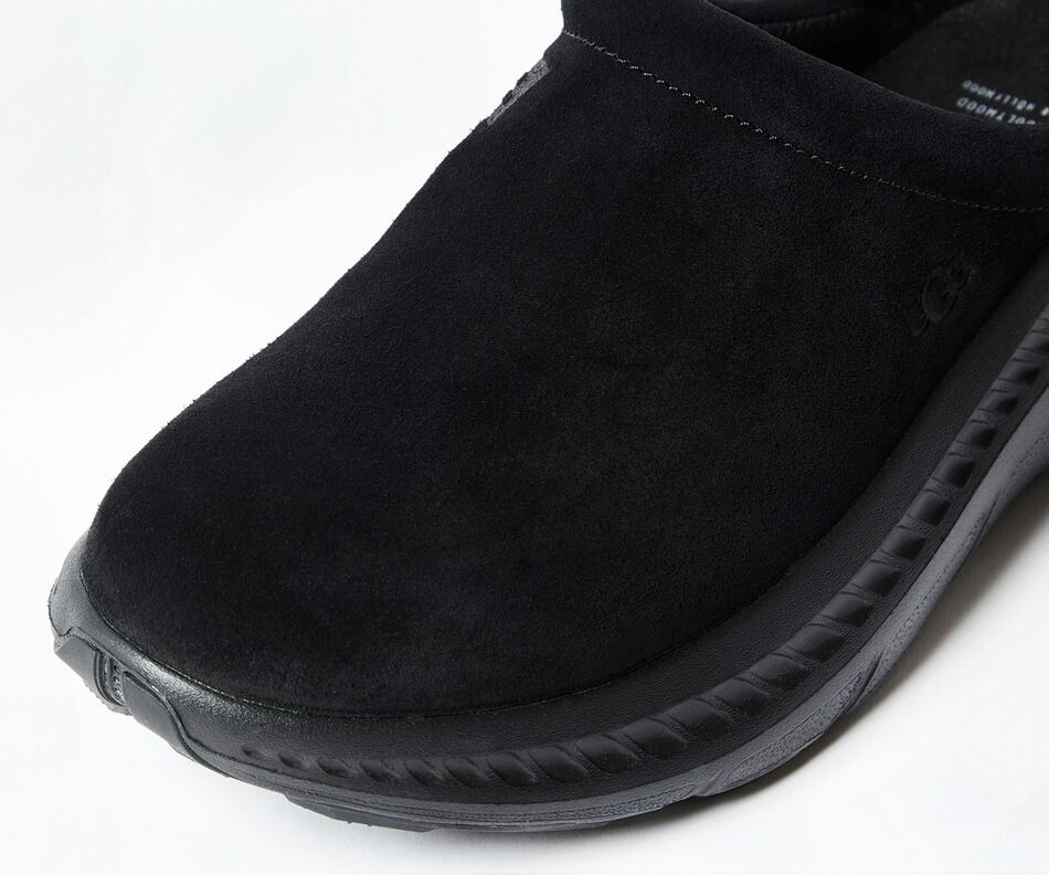 N.HOOLYWOOD COMPILE × UGG® | chemical conbination