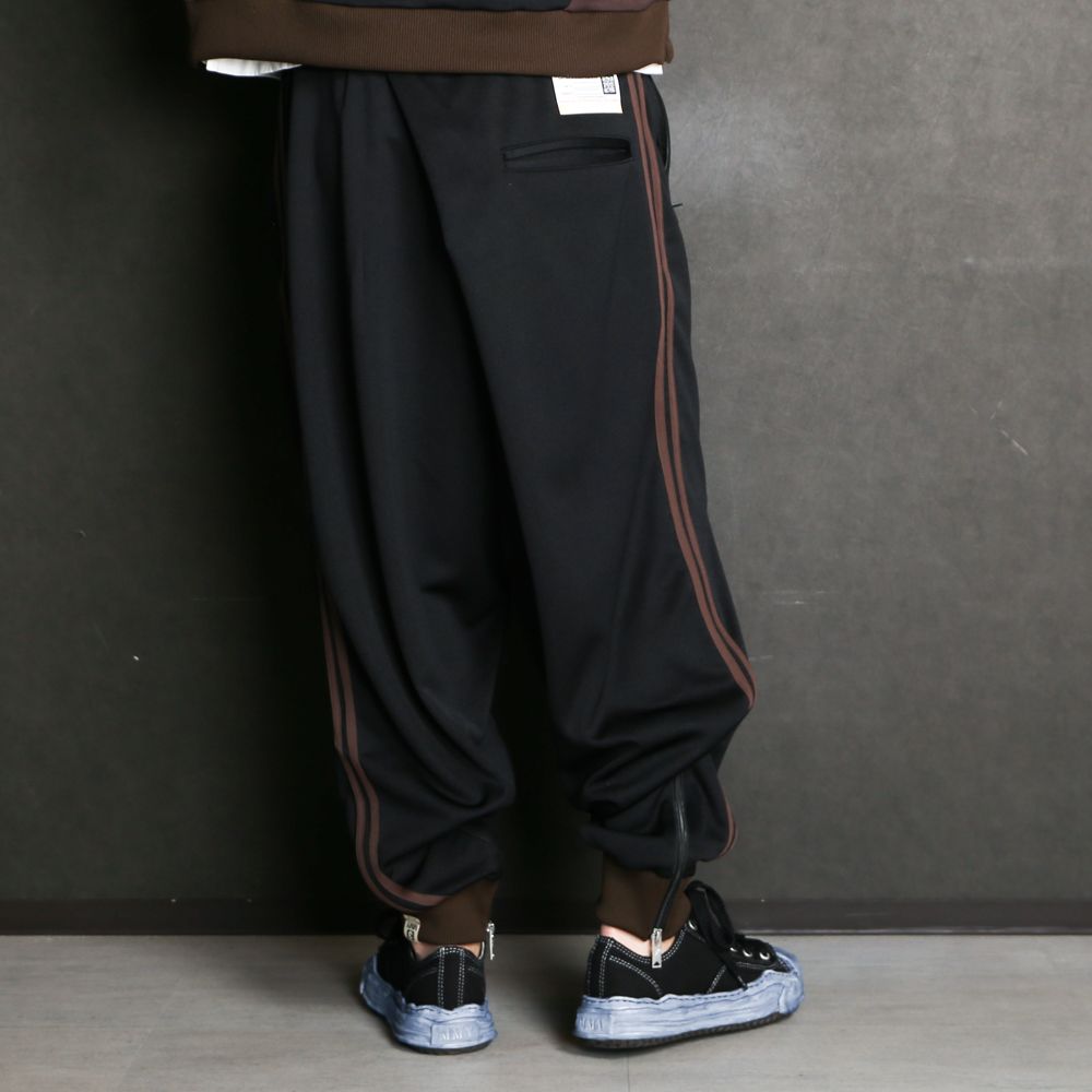 Maison MIHARA YASUHIRO - twisted track pants / A08PT642 | chemical