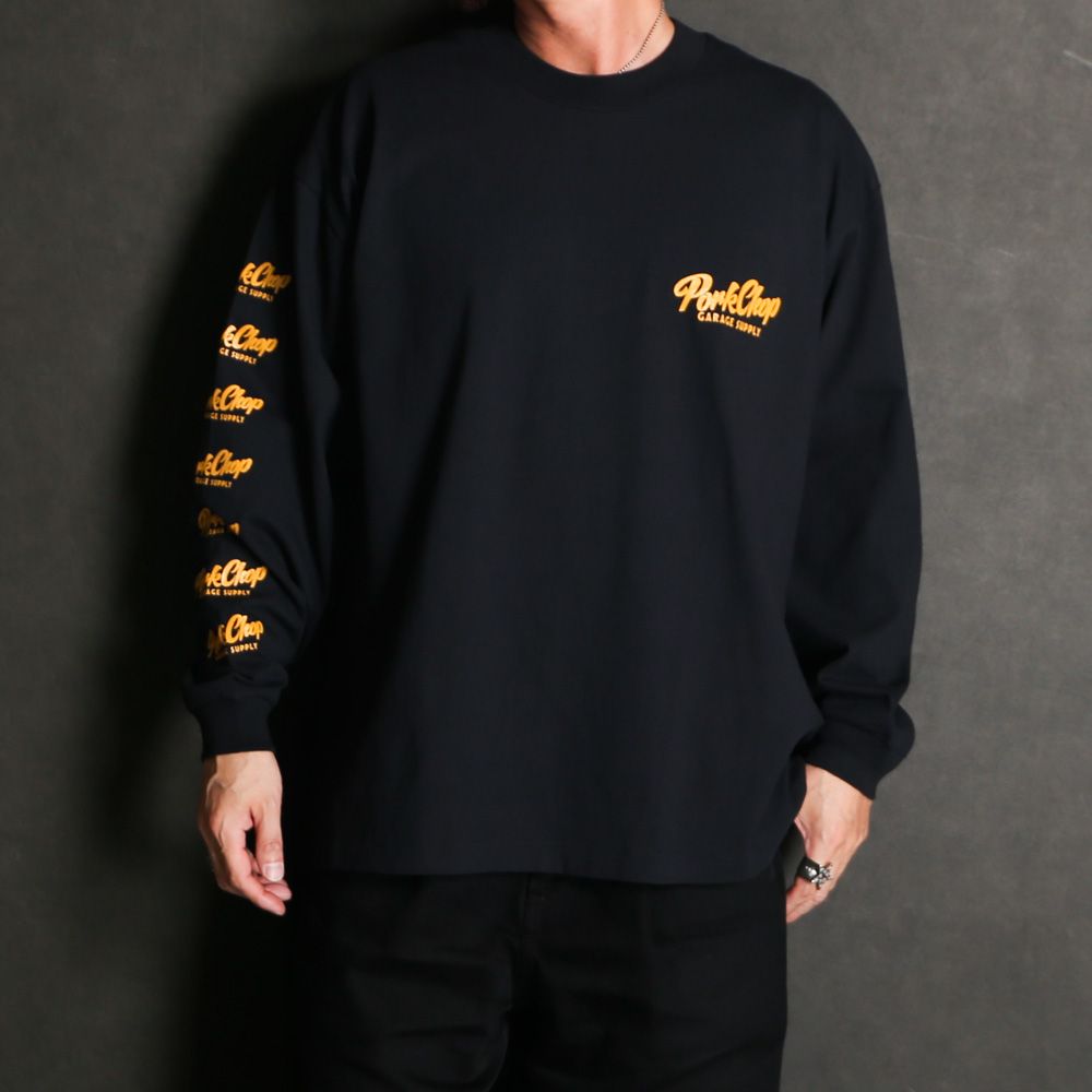 SCRIPT PORK L/S TEE - BLACK / ロングスリーブTシャツ